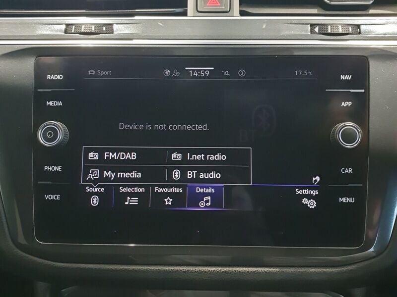 More views of Volkswagen Tiguan Allspace