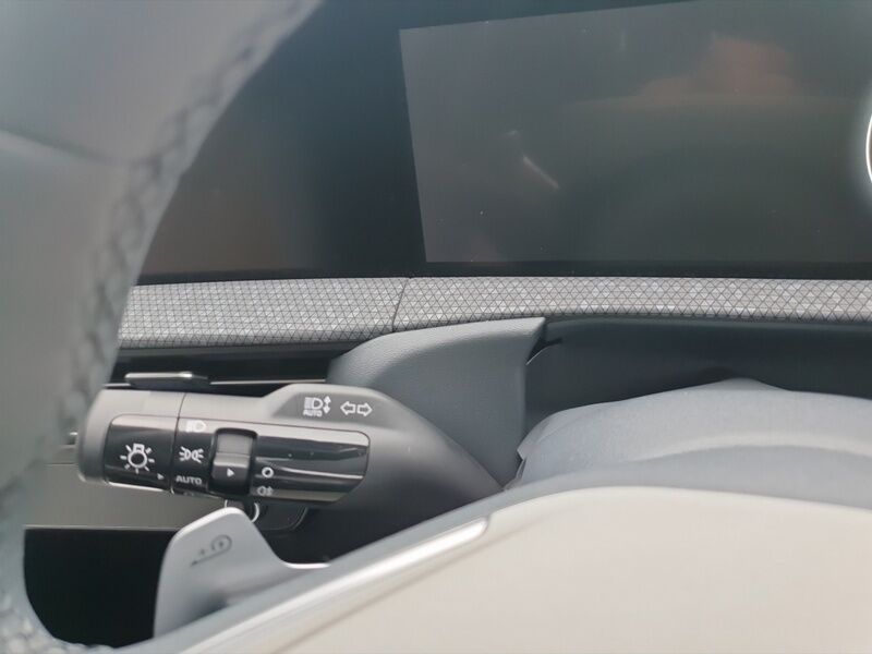 More views of Kia EV6