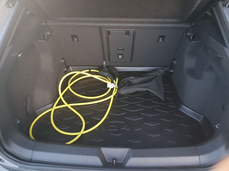 More views of Volkswagen ID.4