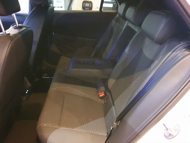 More views of Volkswagen T-Roc