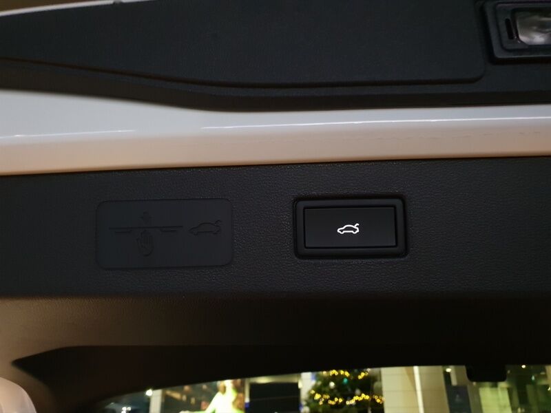 More views of Volkswagen T-Roc