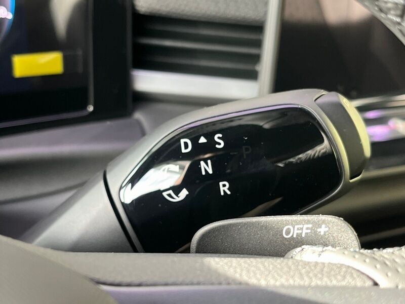 More views of Volkswagen T-Roc