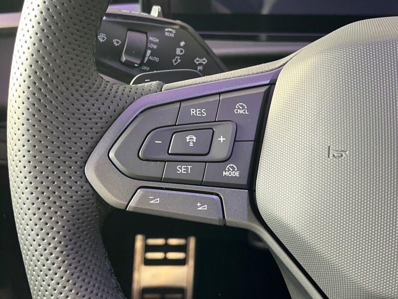 More views of Volkswagen T-Roc