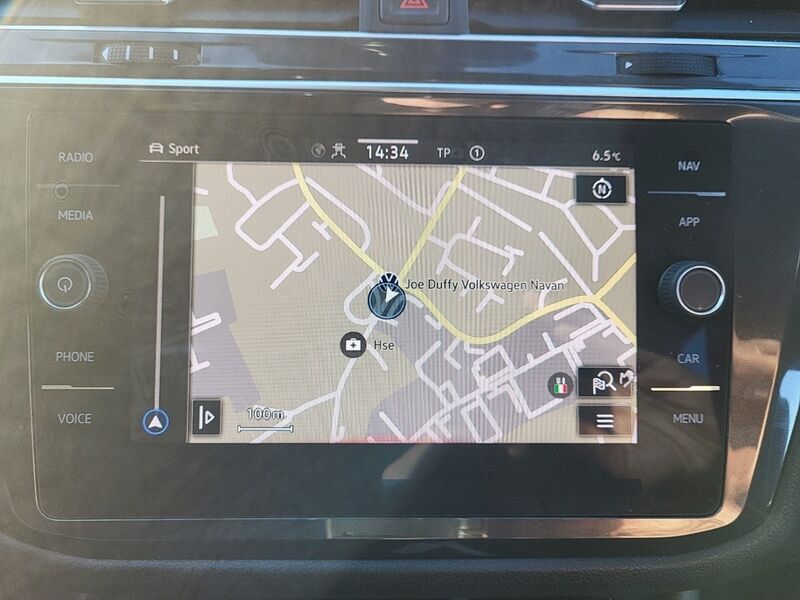 More views of Volkswagen Tiguan Allspace