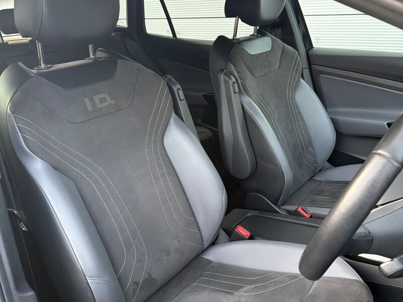 More views of Volkswagen ID.4