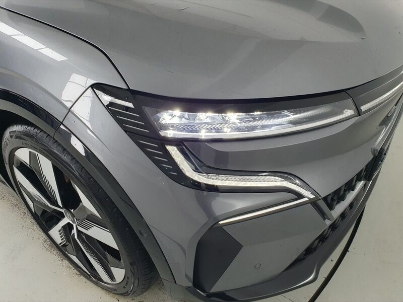 More views of Renault Megane E-Tech