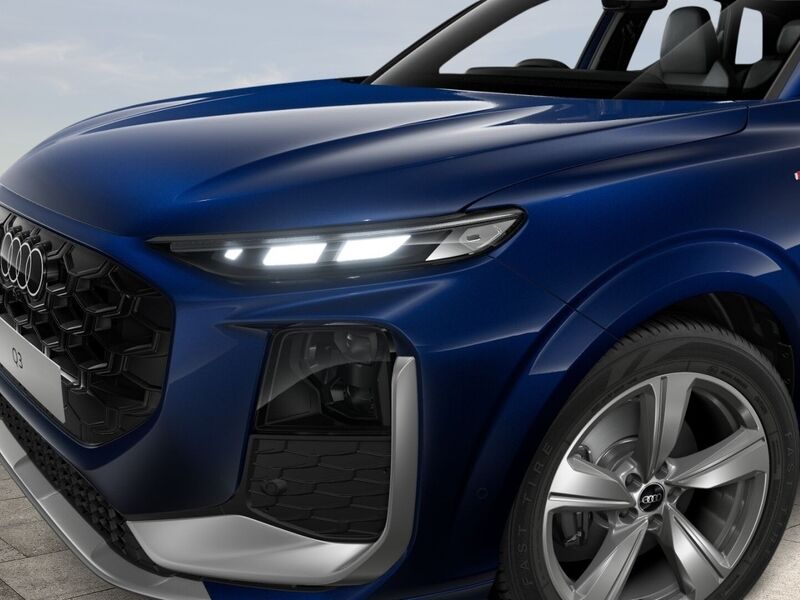 More views of Audi Q3