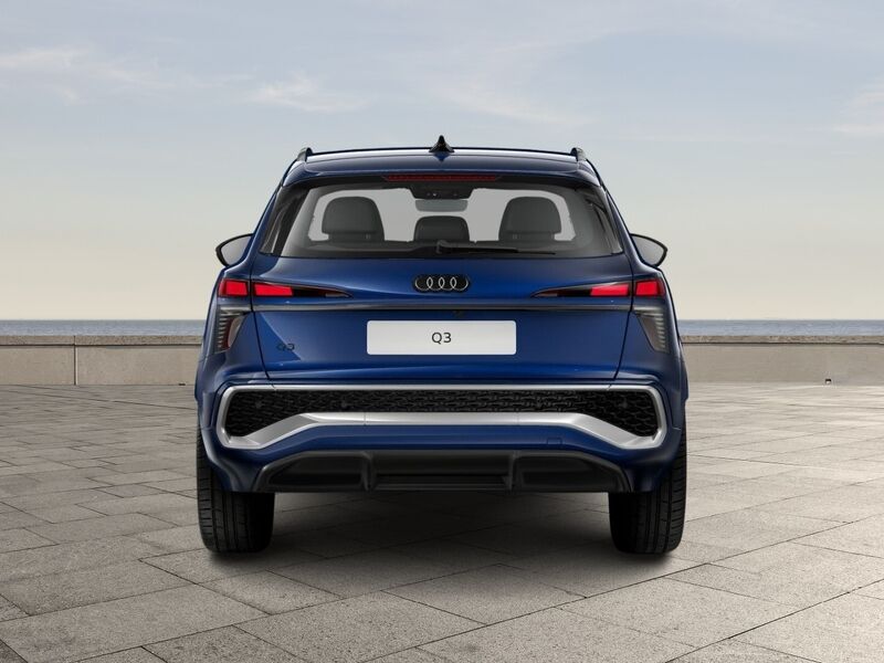 More views of Audi Q3