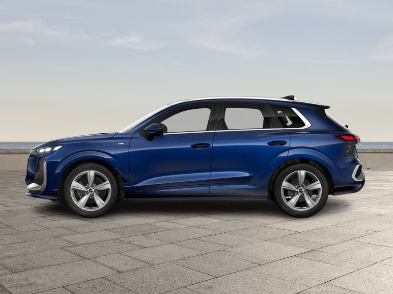 More views of Audi Q3