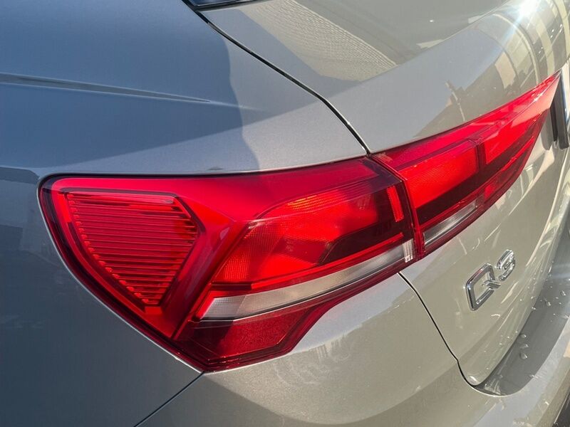 More views of Audi Q3