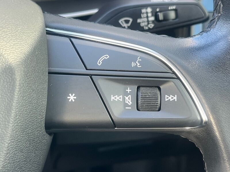 More views of Audi Q3