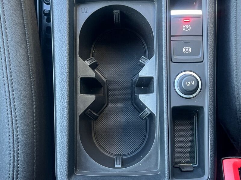 More views of Audi Q3