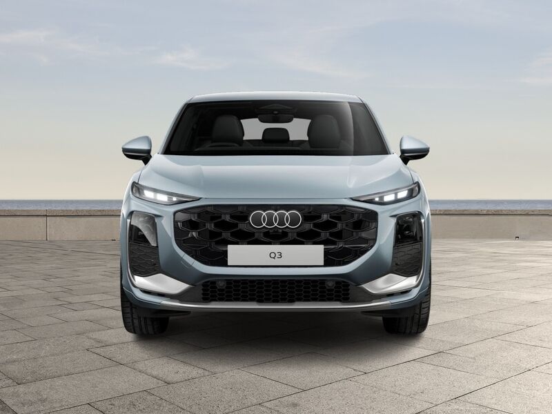 More views of Audi Q3