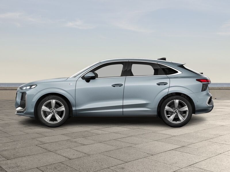 More views of Audi Q3