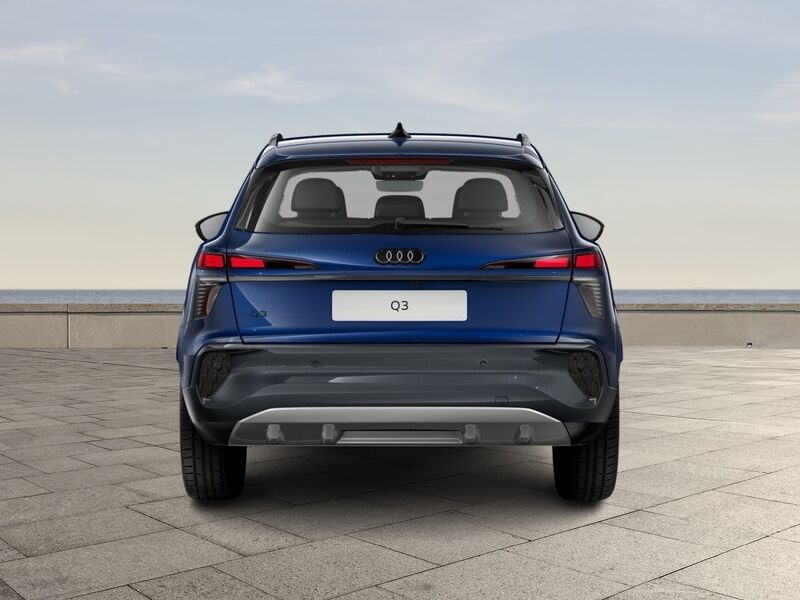 More views of Audi Q3