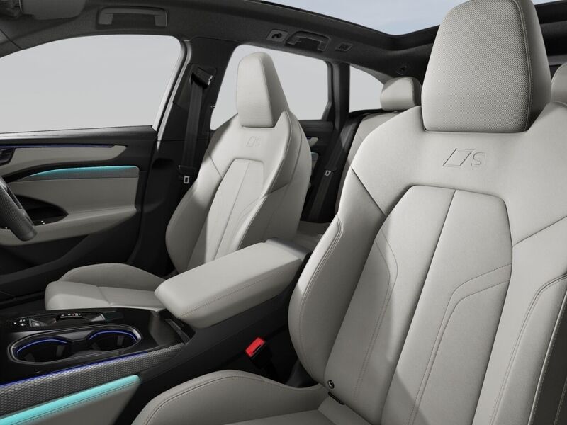 More views of Audi A6