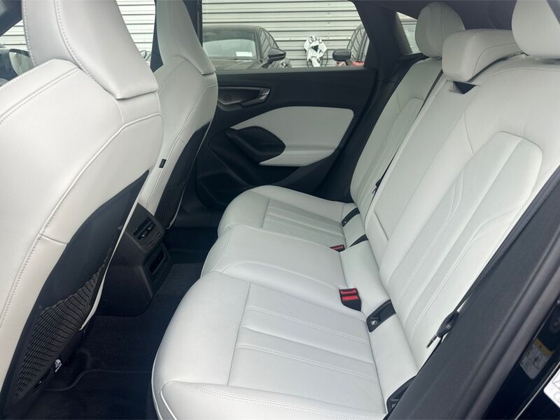 More views of Audi A5