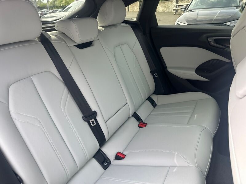 More views of Audi A5