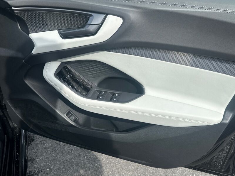 More views of Audi A5