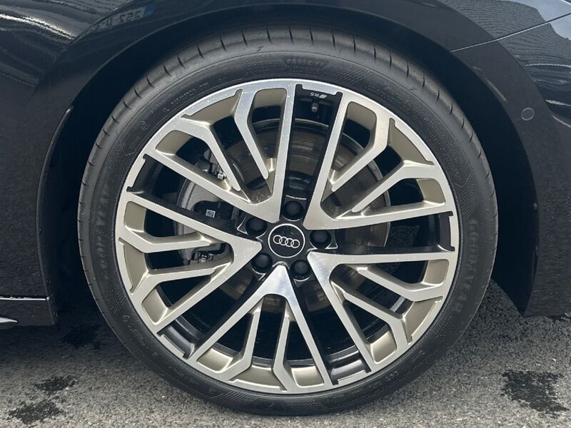 More views of Audi A5