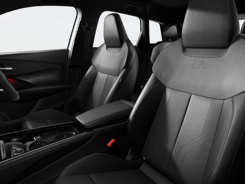 More views of Audi Q3