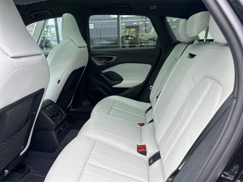 More views of Audi A5