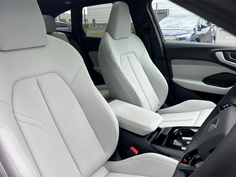 More views of Audi A5