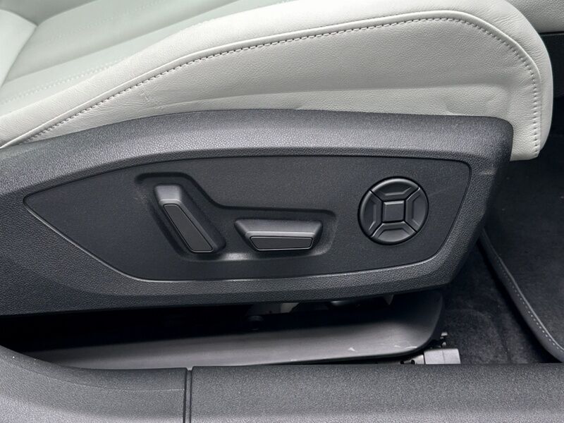More views of Audi A5