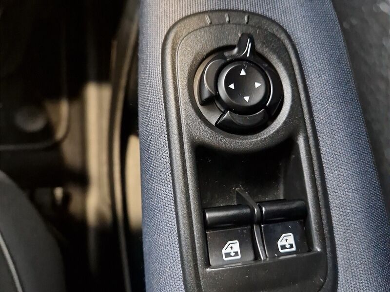 More views of Fiat 500e