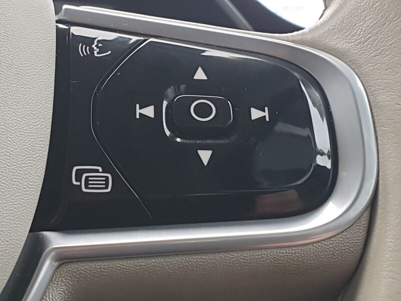 More views of Volvo XC90