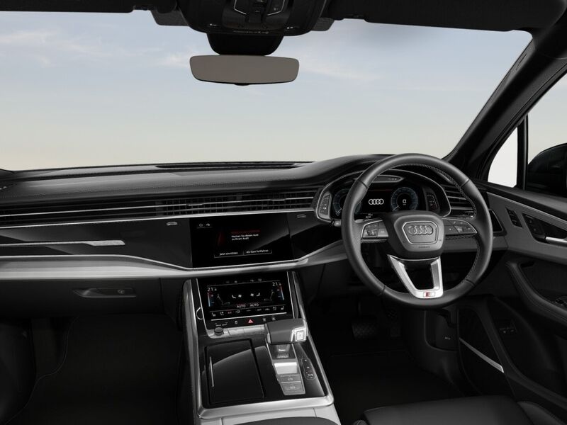 More views of Audi Q7