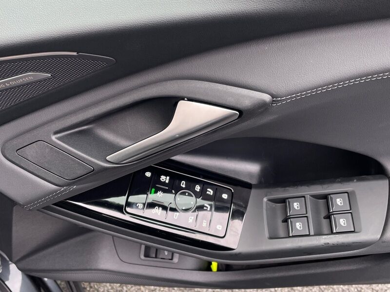 More views of Audi Q6 e-tron