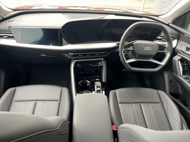 More views of Audi Q5