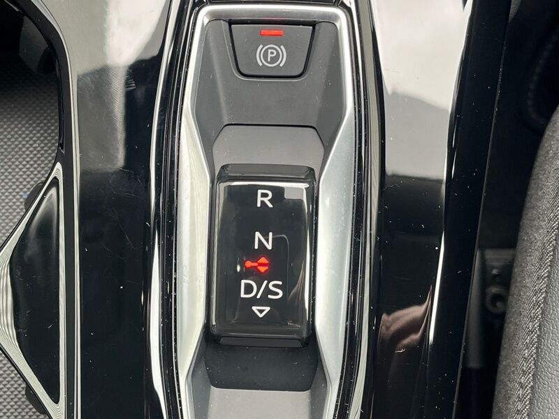 More views of Audi Q5