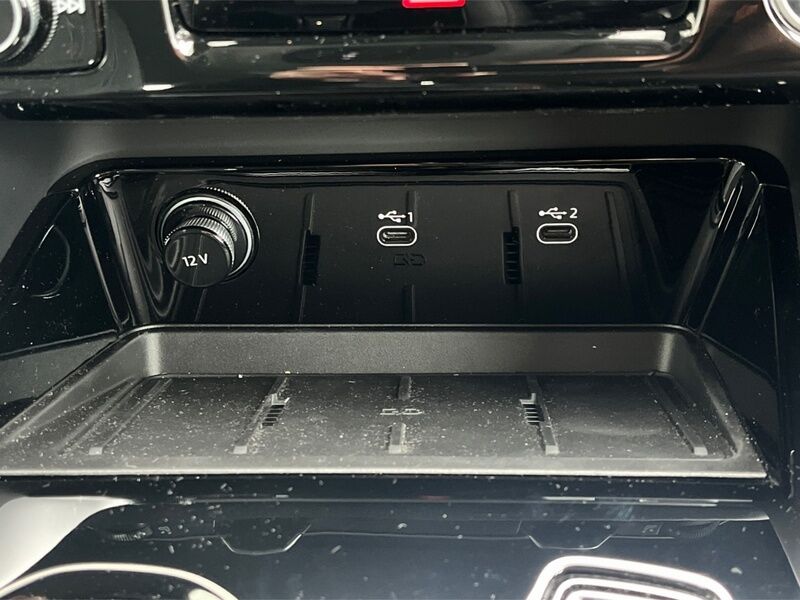 More views of Audi Q5