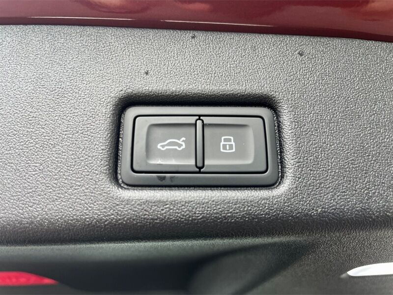 More views of Audi Q5