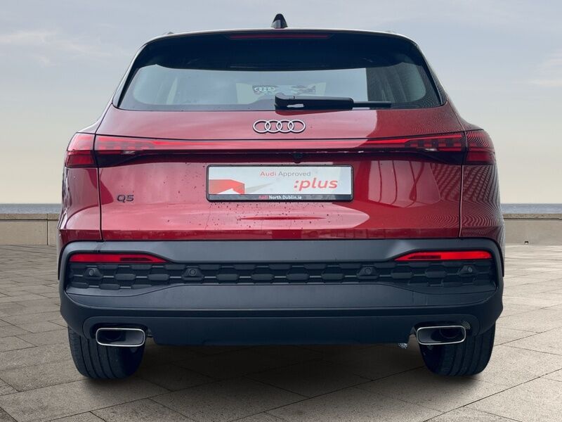 More views of Audi Q5