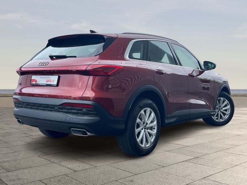 More views of Audi Q5