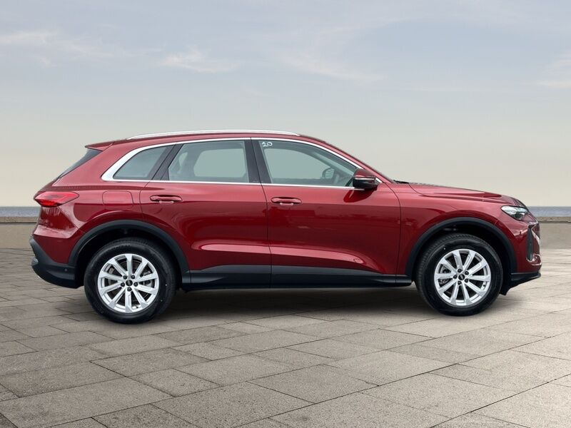 More views of Audi Q5