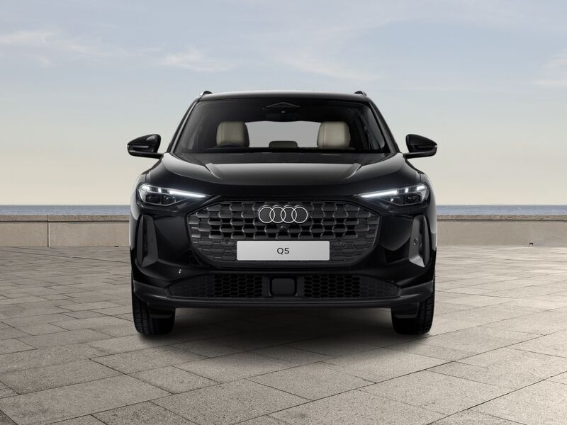 More views of Audi Q5