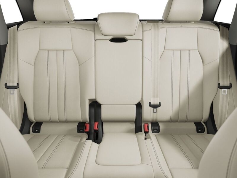 More views of Audi Q5