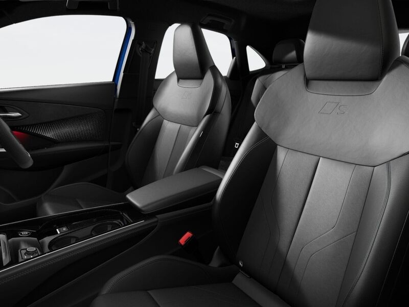 More views of Audi Q3