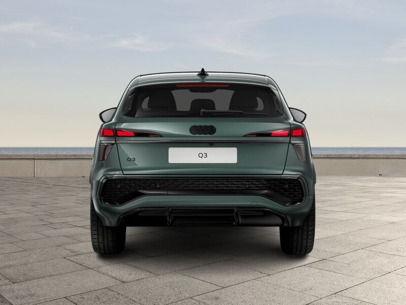 More views of Audi Q3