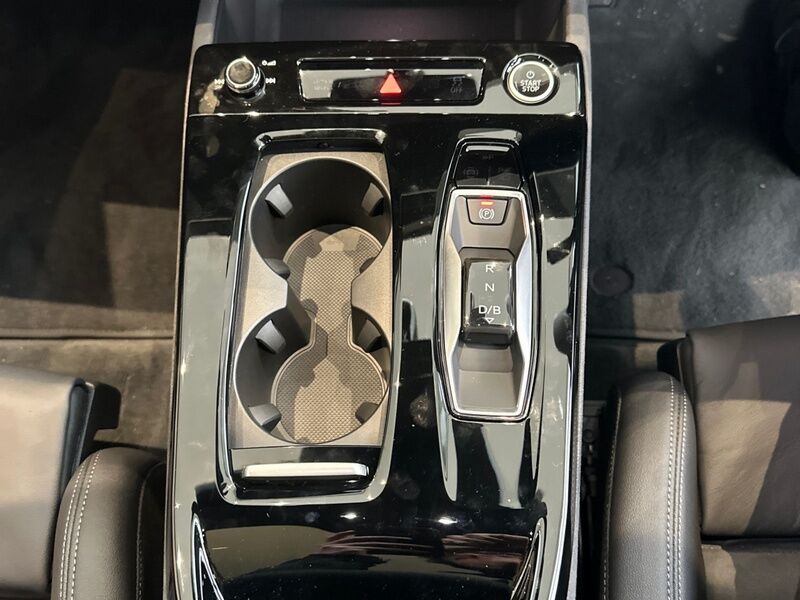 More views of Audi A6 Sportback e-tron