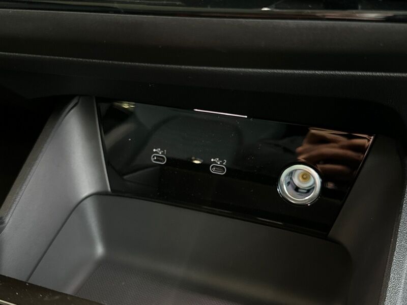 More views of Audi A6 Sportback e-tron