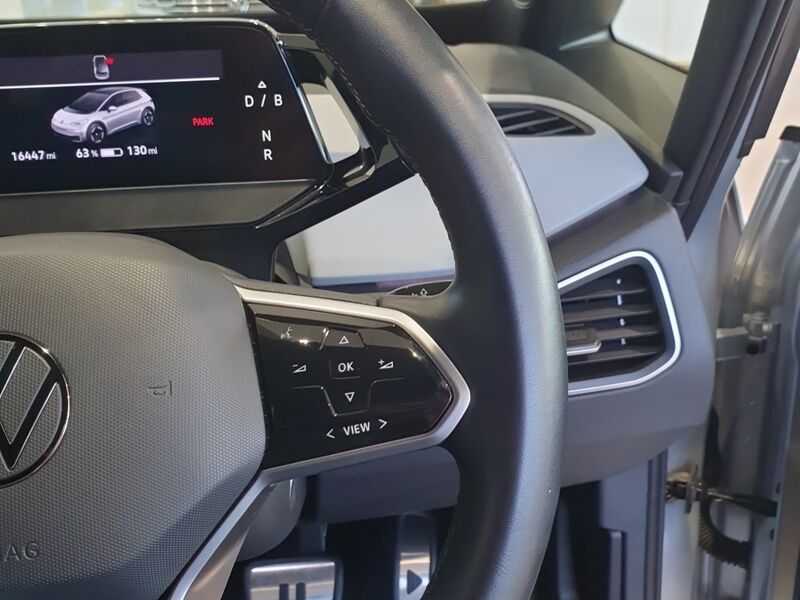 More views of Volkswagen ID.3