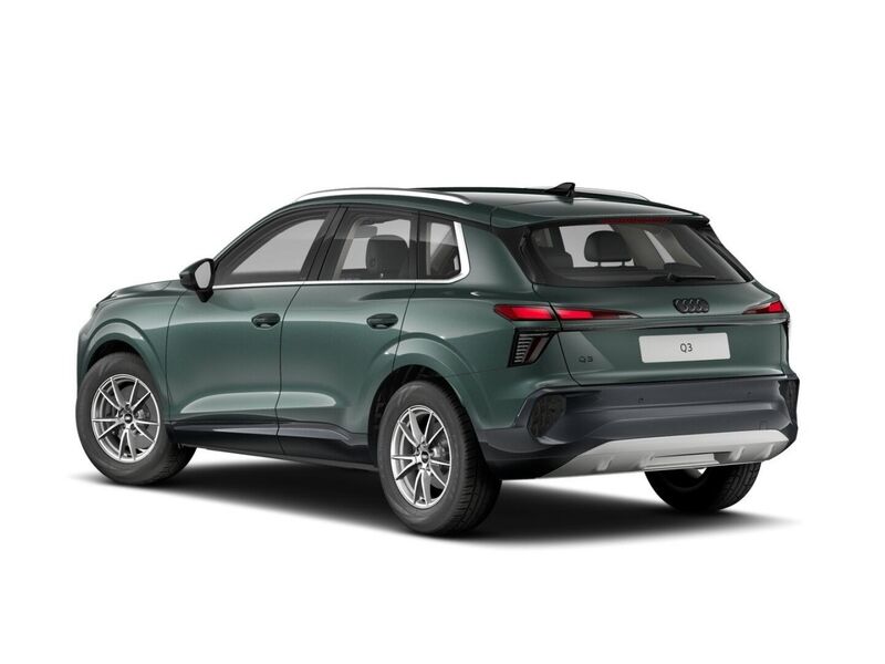 More views of Audi Q3