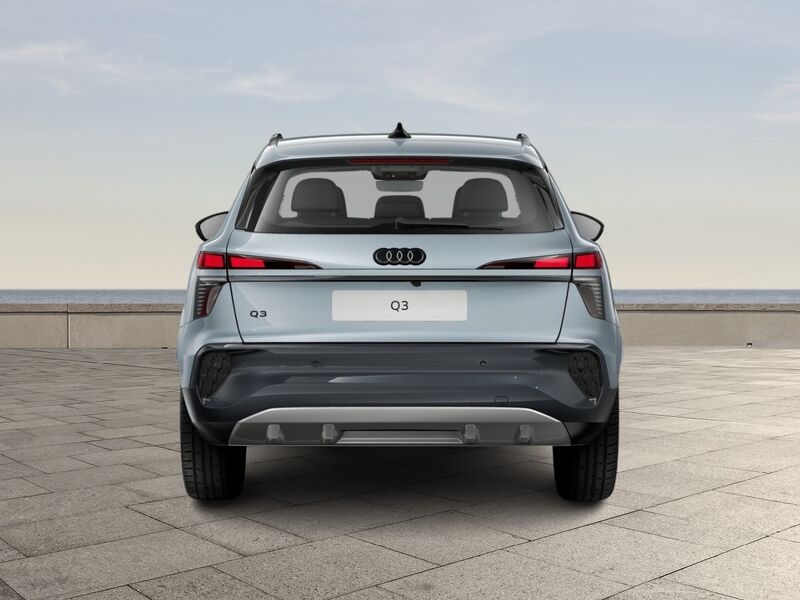 More views of Audi Q3