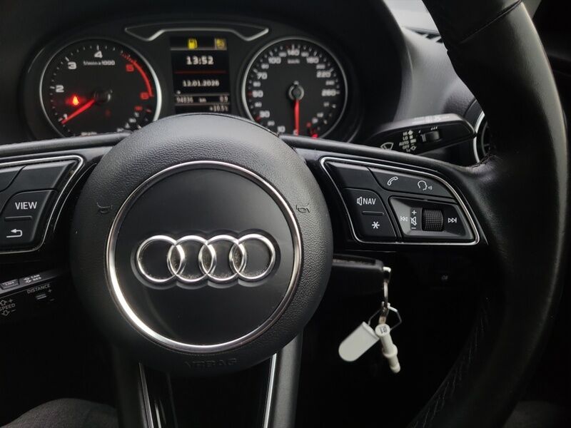 More views of Audi Q2