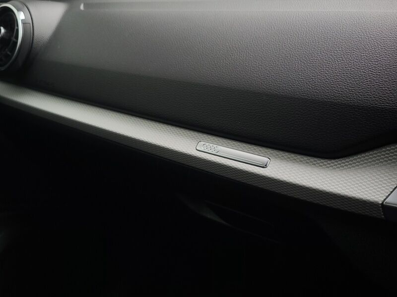 More views of Audi Q2